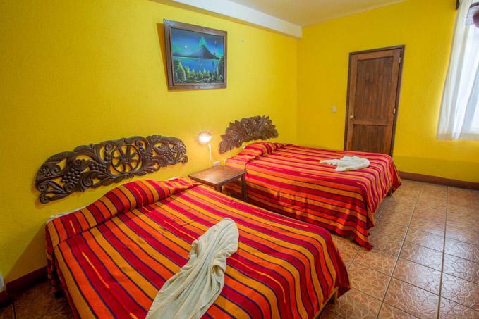 Hoteles Kakchiquel パナハチェル エクステリア 写真